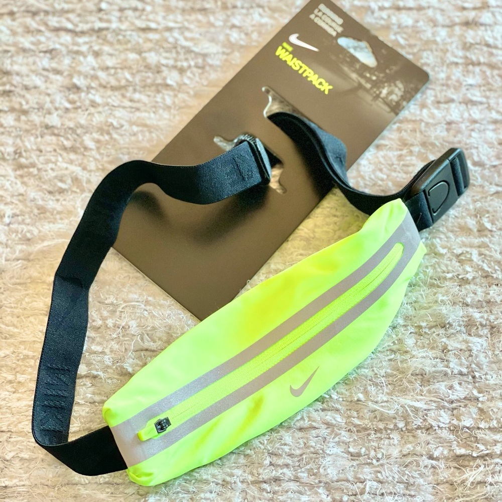 New with tag NIKE RUNNING WAISTPACK in Neon Colors